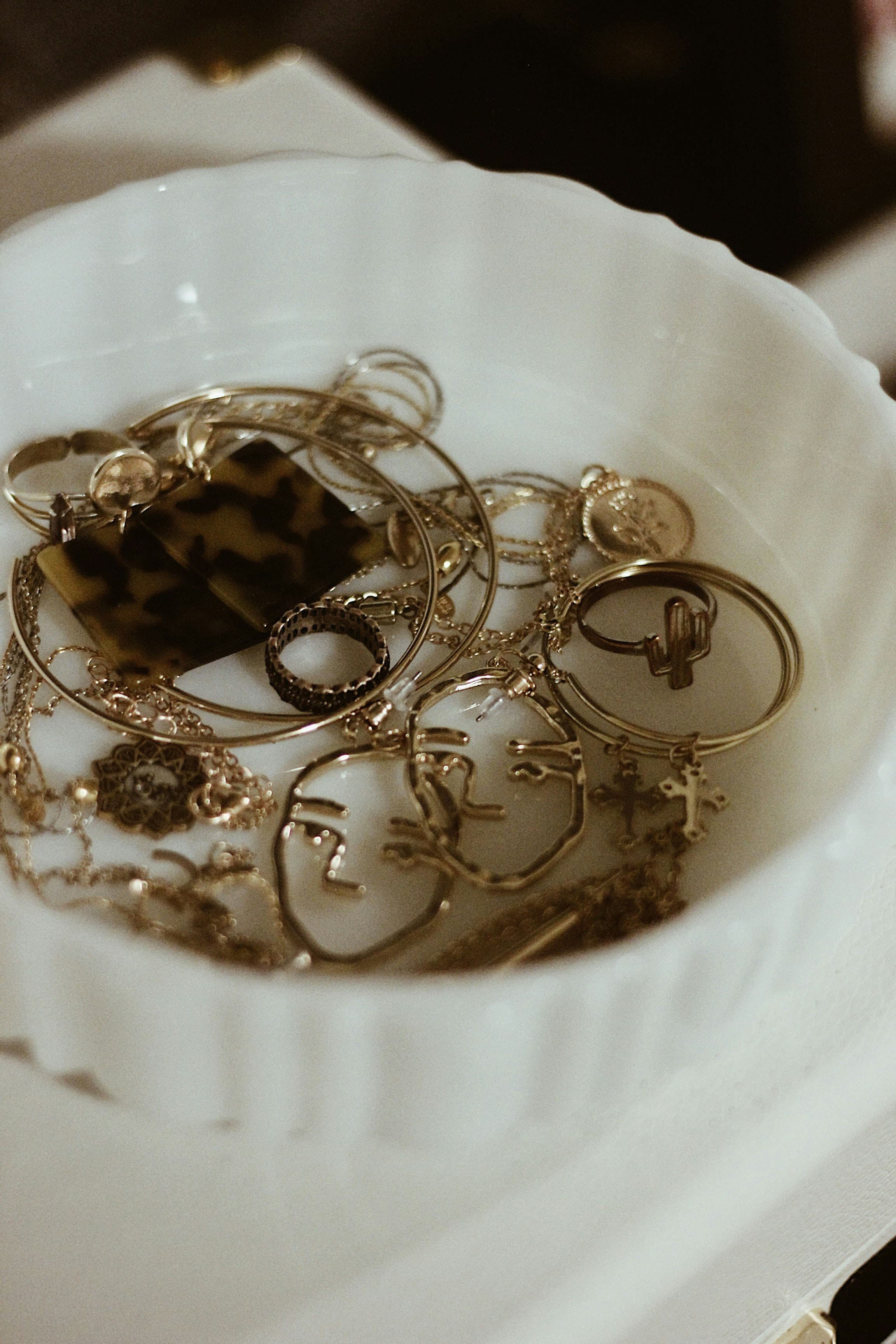 How to Clean Your Jewelry at Home